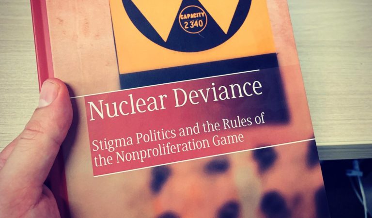 Book Nuclear Deviance: Stigma Politics and the Rules of the Nonproliferation Game By Michal Smetana PDF