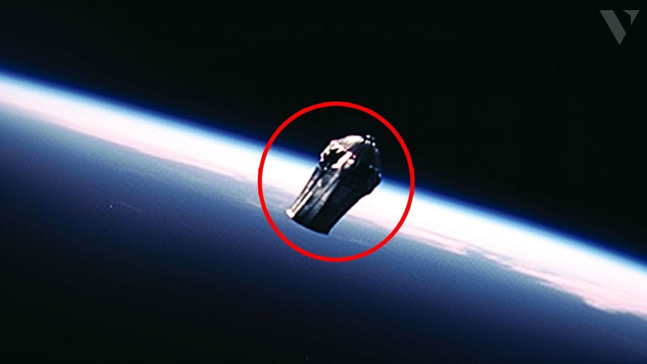 Mysterious “Black Knight” UFO Spotted From International Space Station I NASA’s Unexplained Files