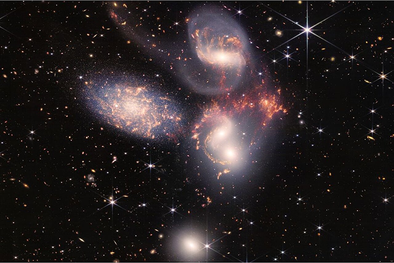 Luminous Galaxies Challenge the Properties of Dark Matter